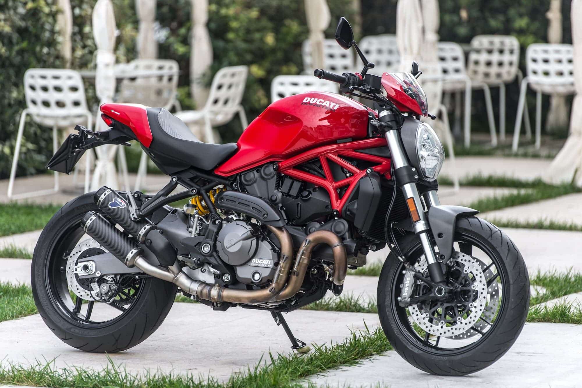 2018 Ducati Monster 821 performance with termignoni exhaust