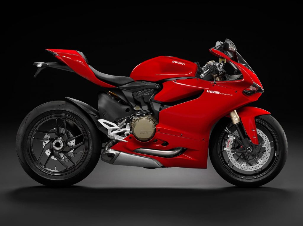 Ducati 1199 Panigale 2014 base model red