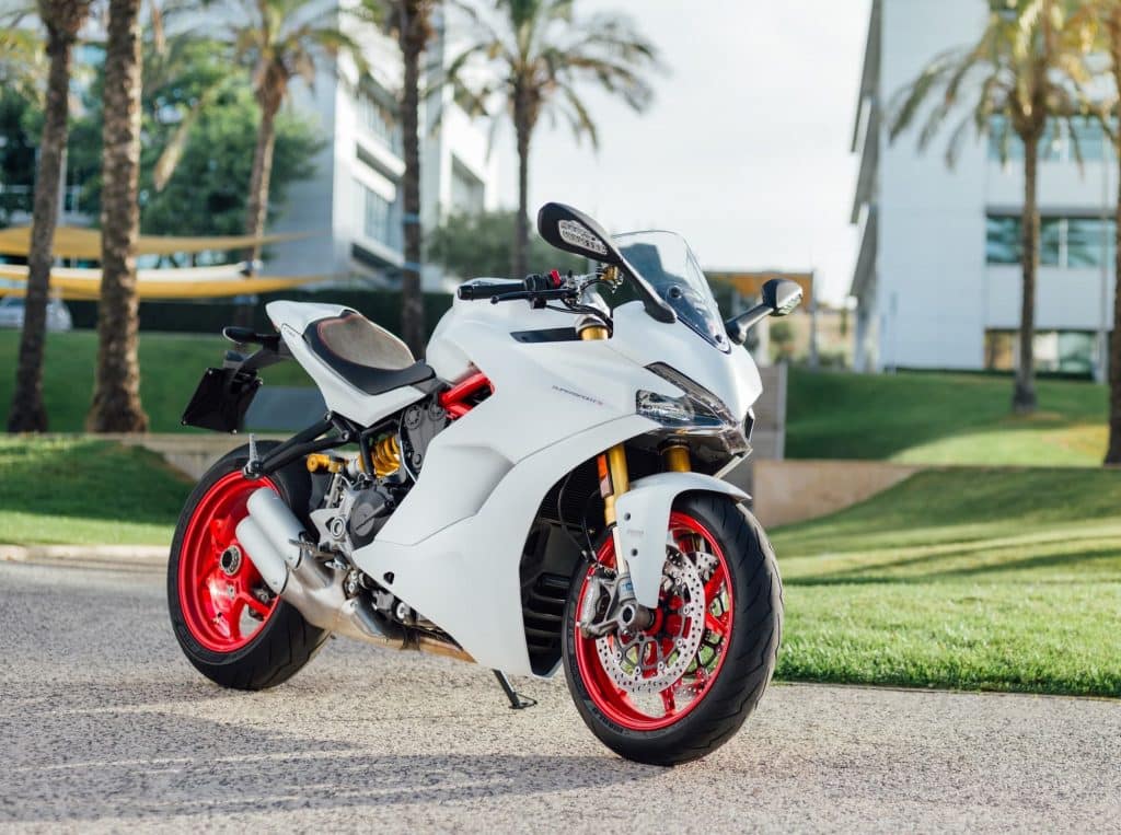 Ducati Supersport S 2017-2020 white RHS parked in front of building