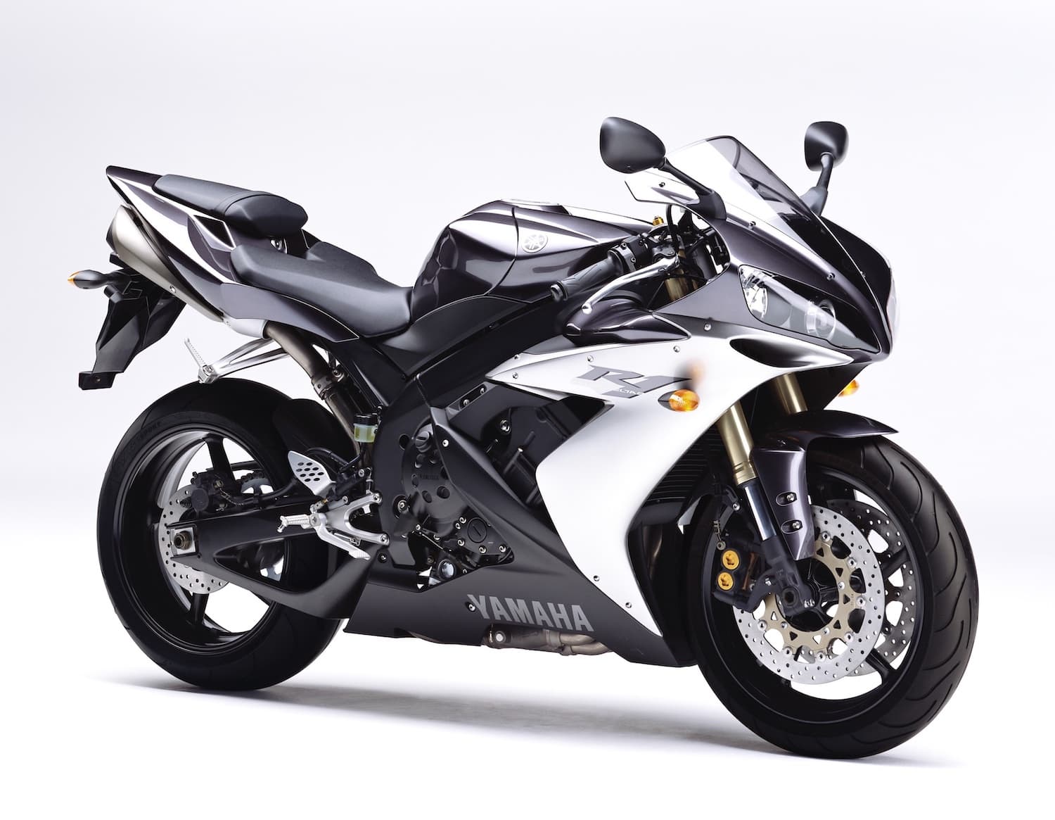 2004-2006 Yamaha R1 (3rd Gen) Maintenance Schedule