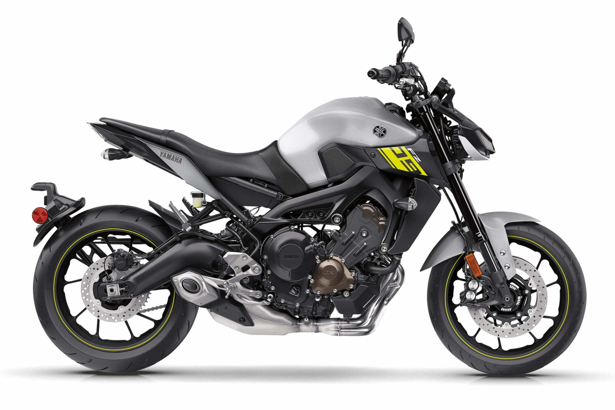 yamaha-mt-09-fz-09-2015-2020-847cc-triple-maintenance