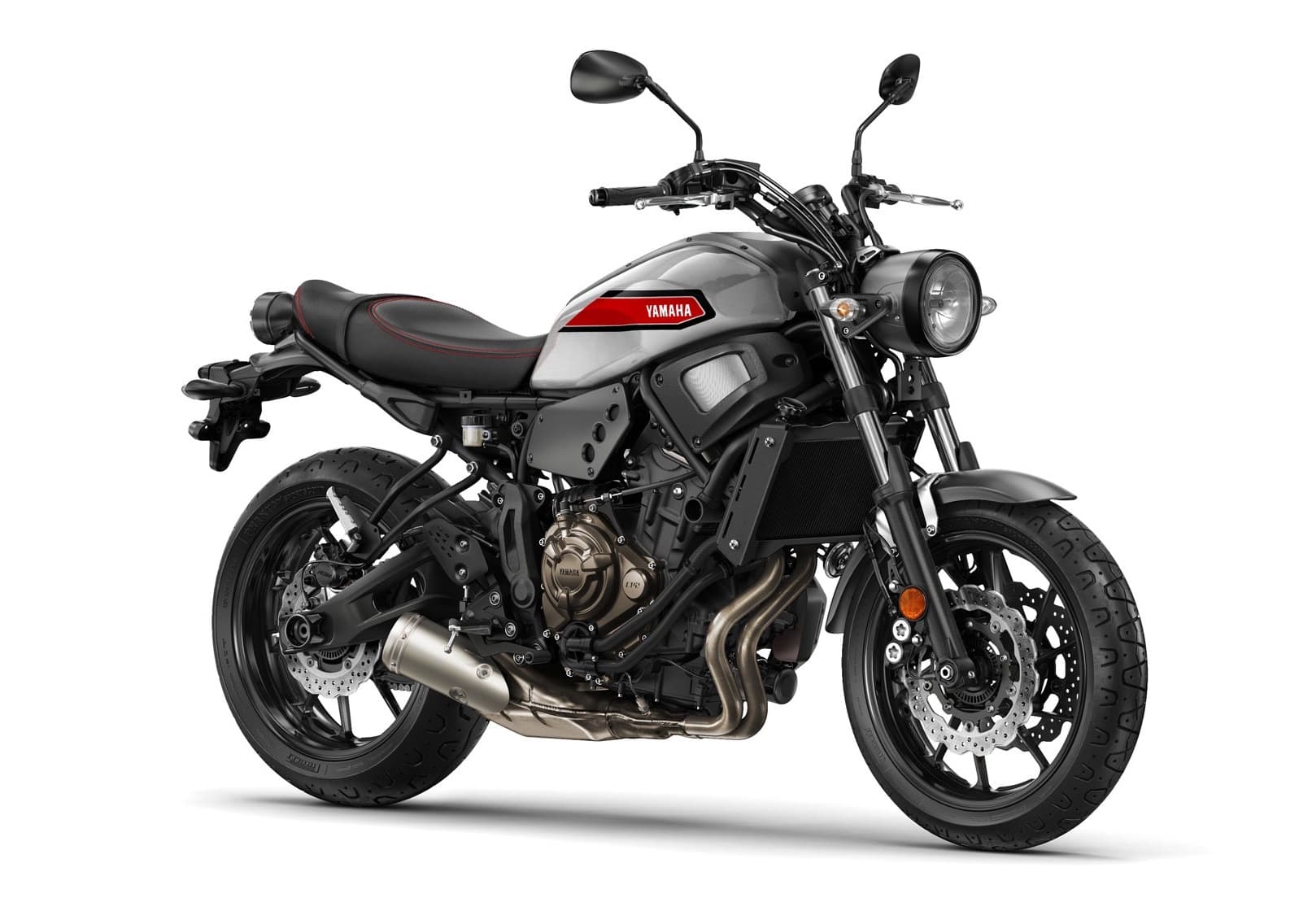 2019 Yamaha XSR700 silver and red