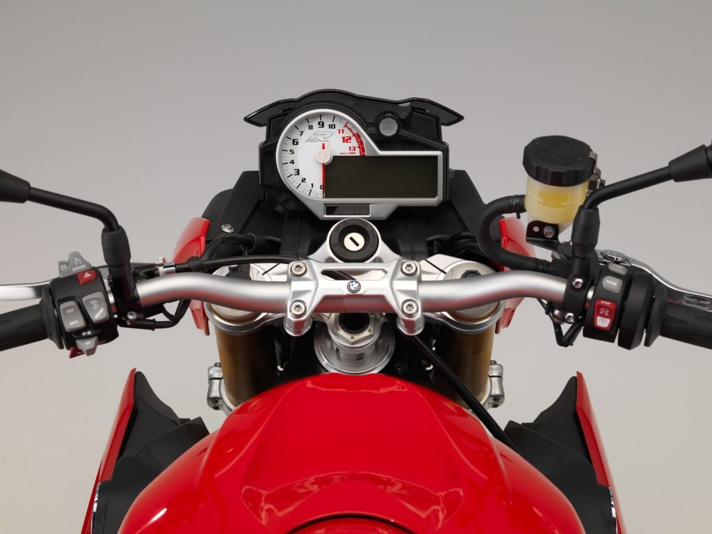 BMW S 1000 RR red controls and display
