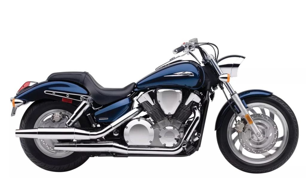 Honda VTX1300 (S, C, R, 2002-2009) Maintenance Schedule and Service Intervals 10 Honda VTX1300