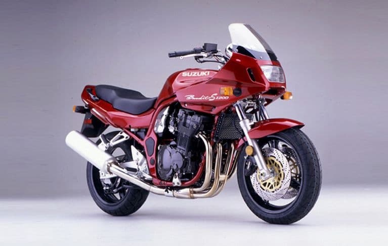 1997 Suzuki Bandit 1200S red, standard
