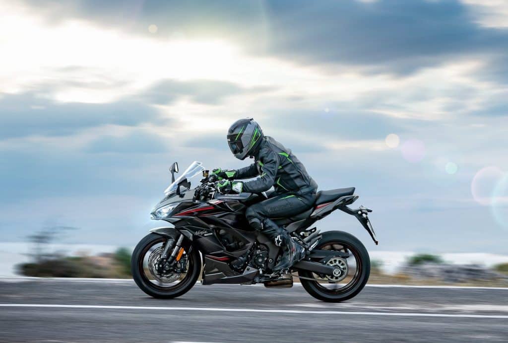 2022 Kawasaki Ninja 1000SX Action LHS