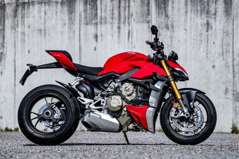 Ducati Streetfighter V4 (2018+, including S) Maintenance Schedule