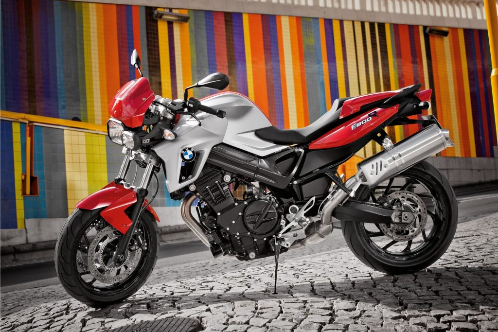 2012 2014 BMW F 800 R white and red outside static | BMW F 800 R Gen 1 (2009-2014) Maintenance Schedule and Service Intervals