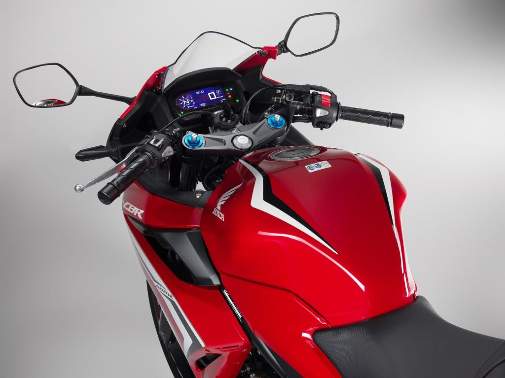 2019-2021 Honda CBR500R Red controls and dash