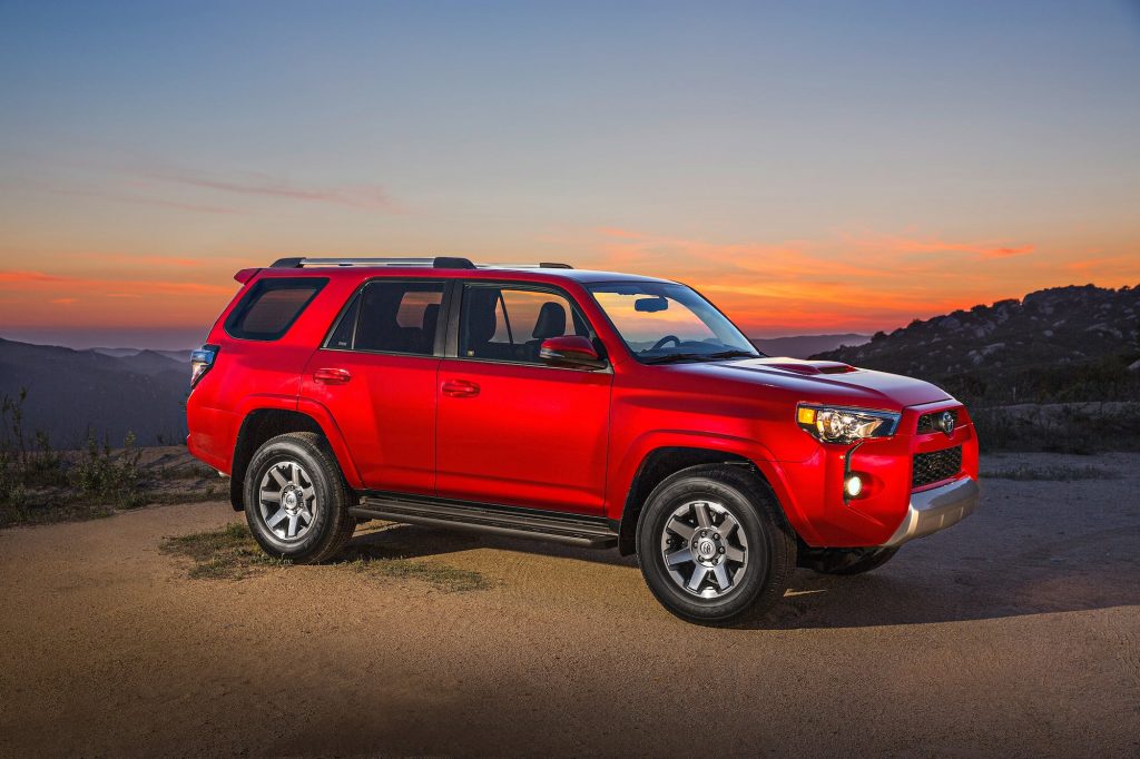 2014-2016 Toyota 4Runner red at sunset