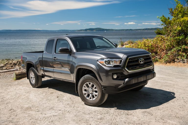 toyota-tacoma-3rd-gen-n300-v6-2016-maintenance