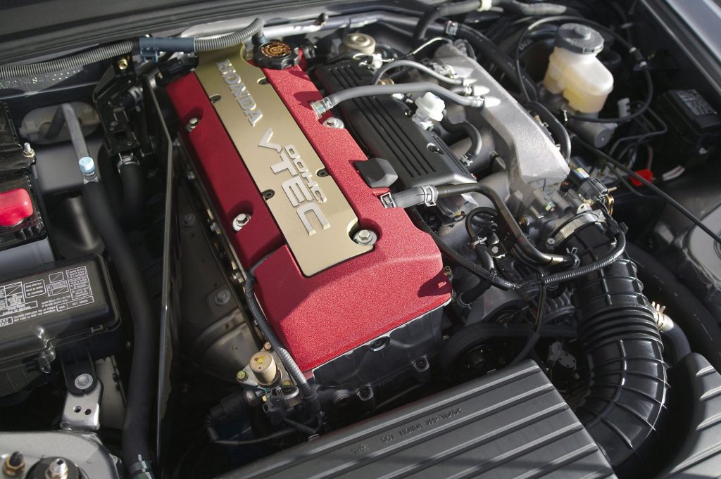 Honda S2000 VTEC engine