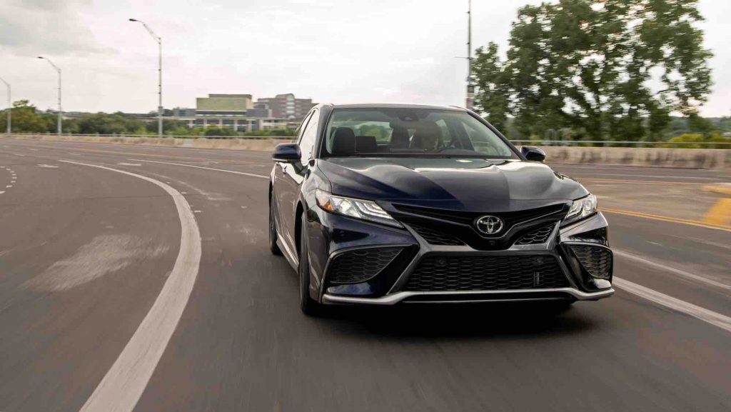 2022 Toyota Camry V6 XSE driving