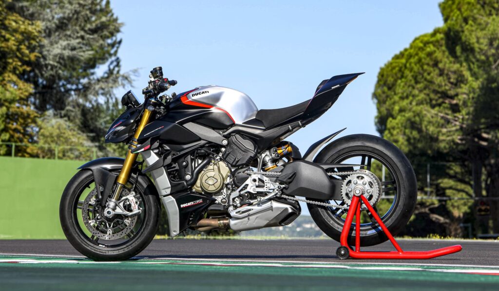 2022 Ducati Streetfighter V4 SP 1 lhs on track stand