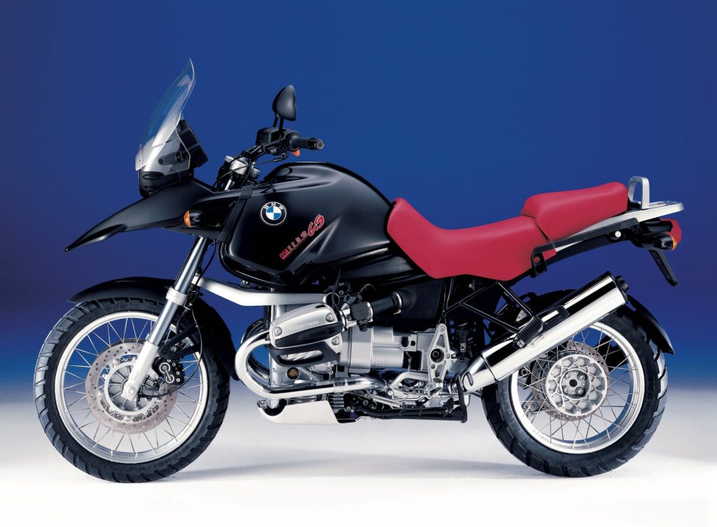BMW R 1150 GS red and black