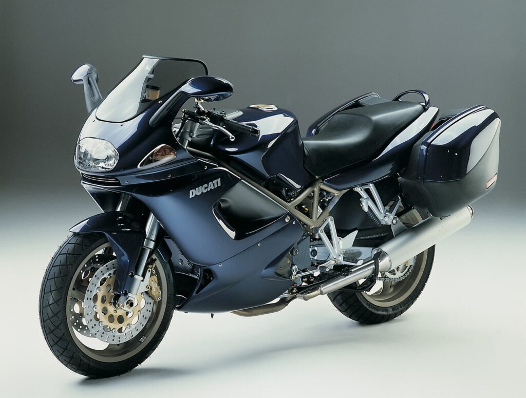 Ducati ST2 (1997-2003) Simplified Maintenance Schedule and Service Intervals 5 Ducati ST2 with luggage maintenance schedule