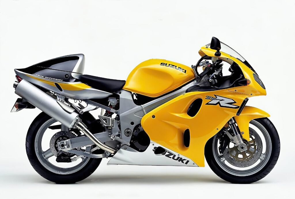 Suzuki TL1000R full fairing yellow RHS studio