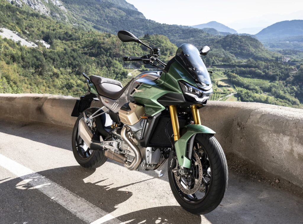 Moto Guzzi V100 Mandello S green rhs 3 4 | Moto Guzzi V100 Mandello Complete Maintenance Schedule / Service Intervals