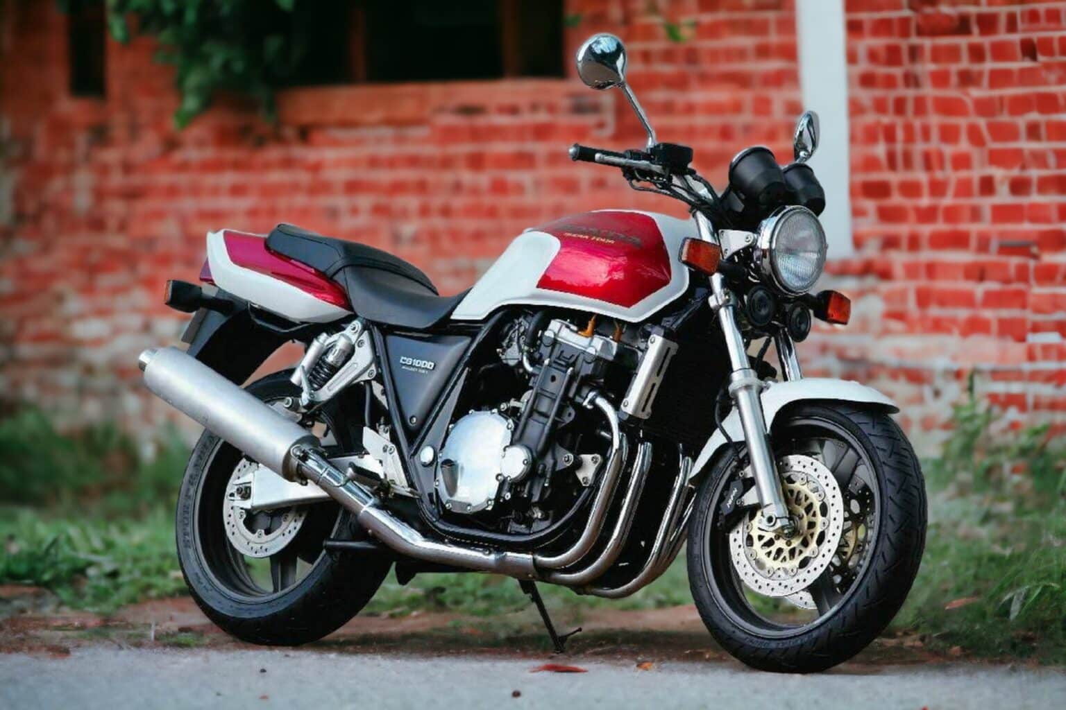 Honda CB1000 Super Four 