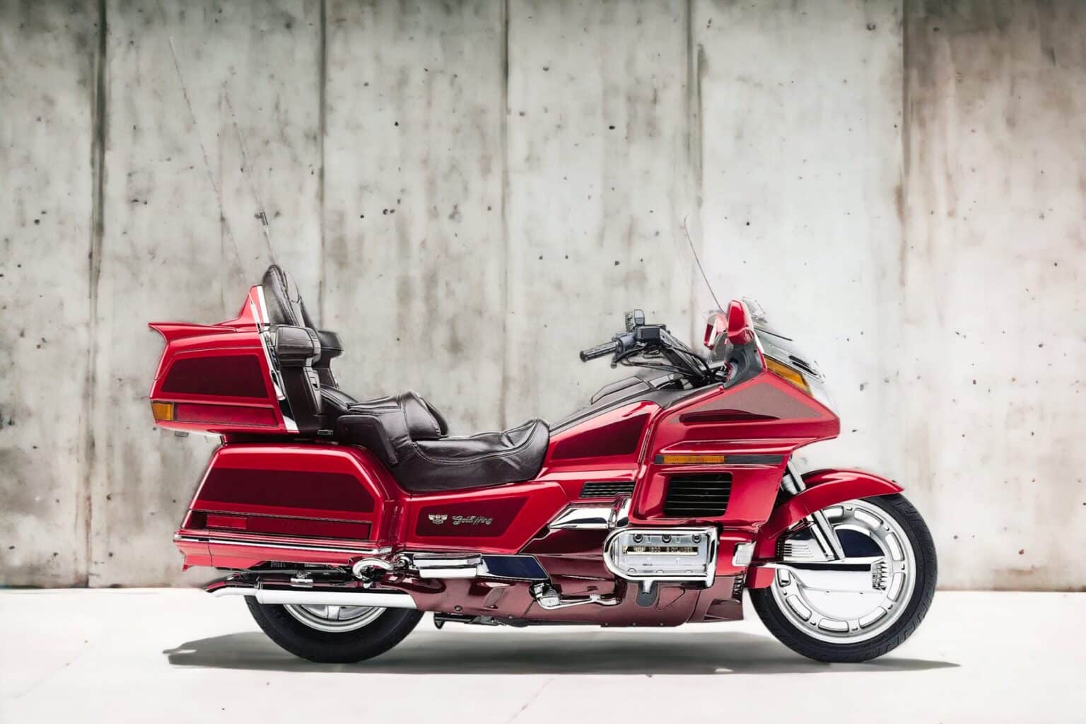 にににに Front Foot Pegs Rests For Honda GoldWing GL1500 Shadow 1100