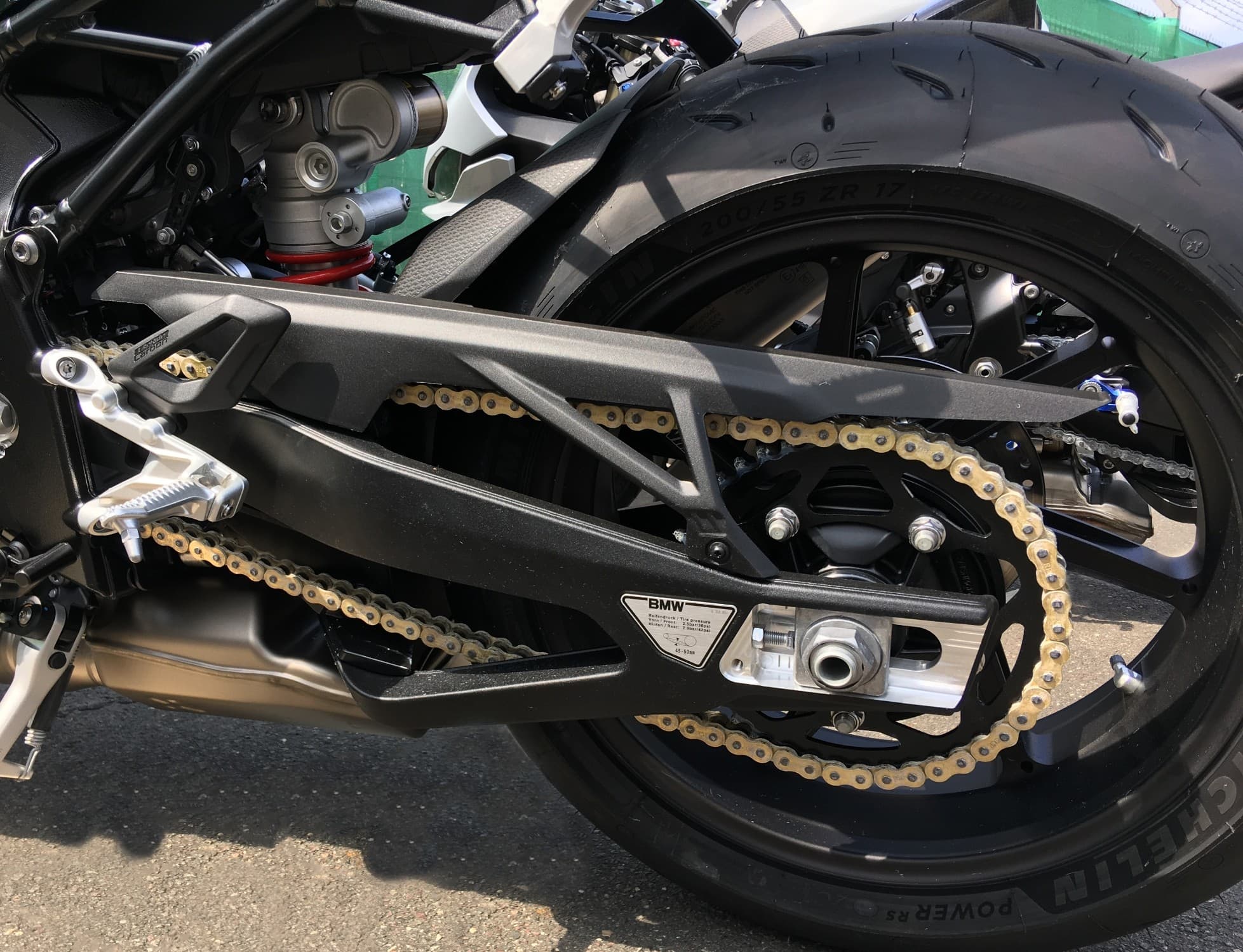 Belt vs chain outlet motorcycle