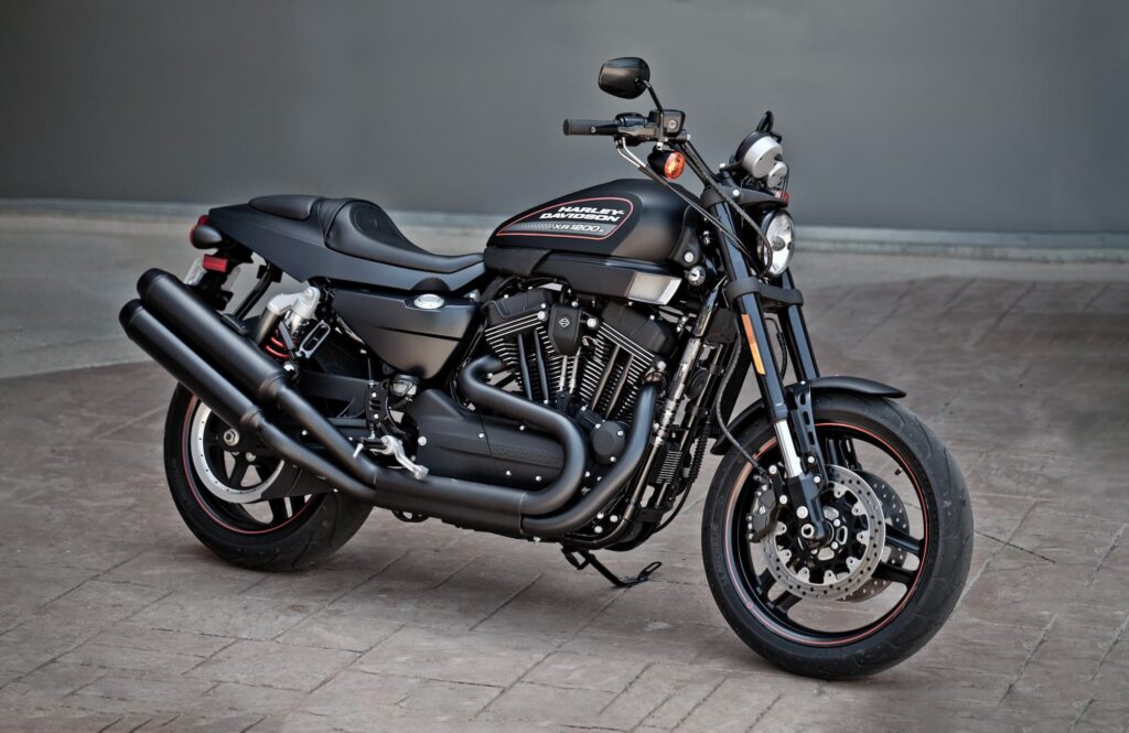 Black Harley-Davidson XR1200X Static RHS 3-4
