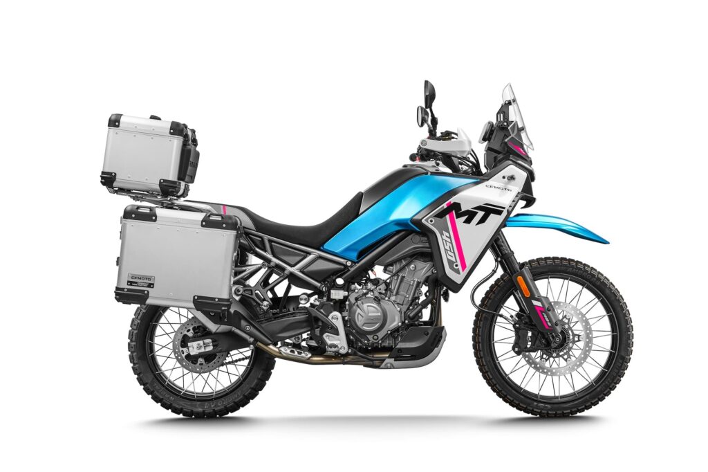 CFMOTO 450MT Zephyr Blue Right with luggage