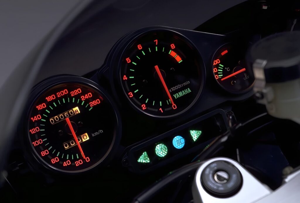 Yamaha TRX850 instrument cluster