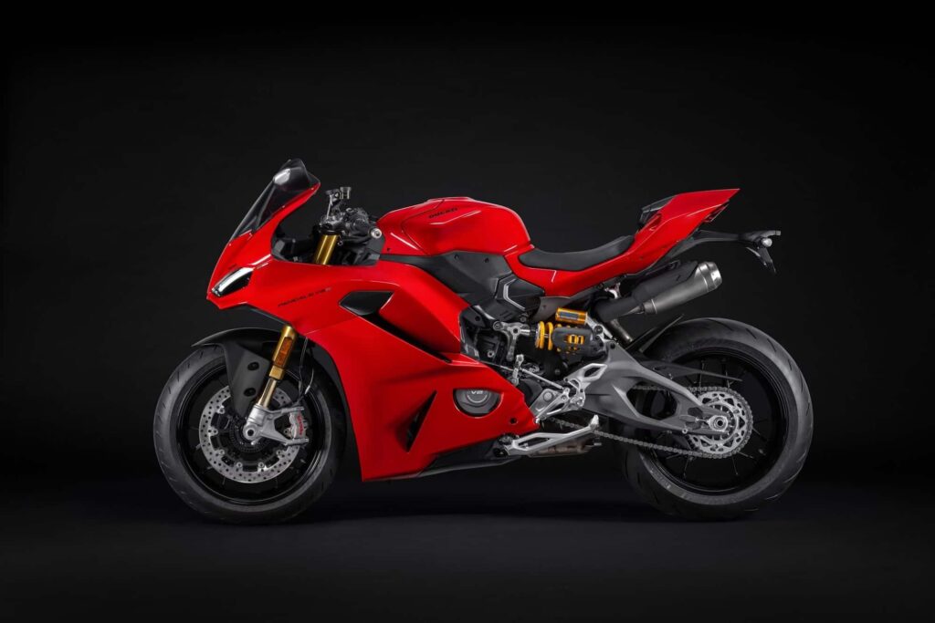 Ducati Panigale V2 V2s 2025