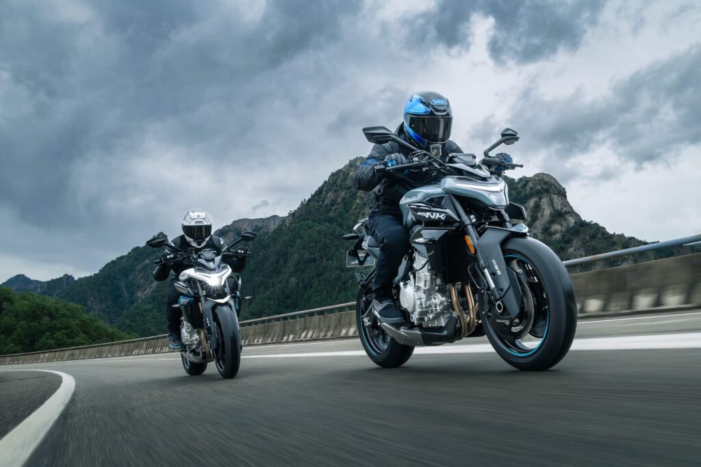 CFMOTO 675 NK Duo_Action (5)
