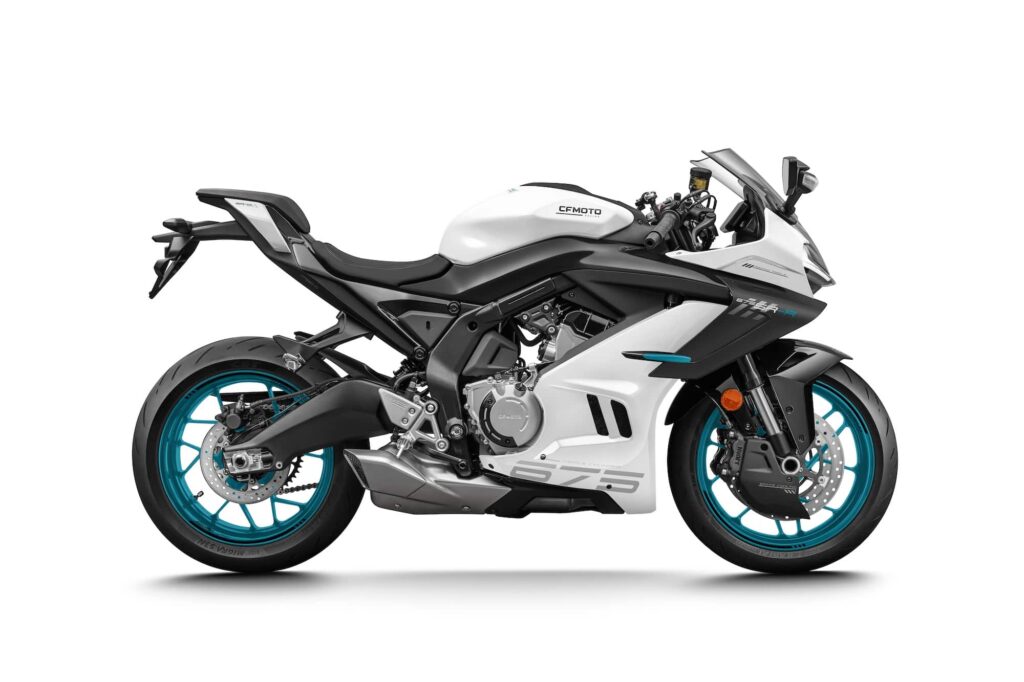 CFMOTO 675SR-R 2025 Nebula White