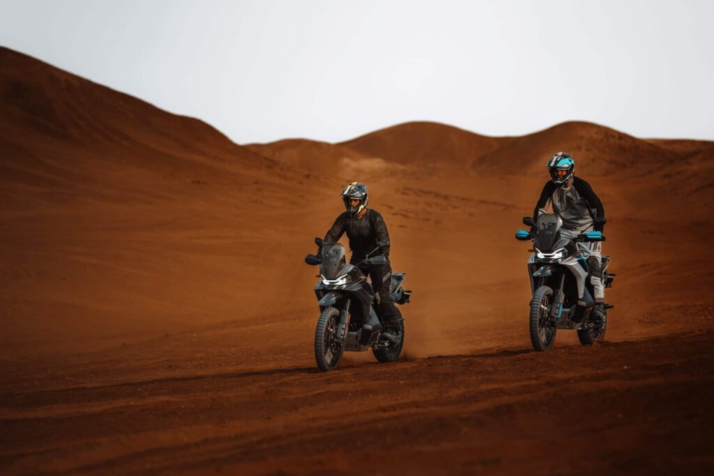 CFMOTO 800 MT-X 2025