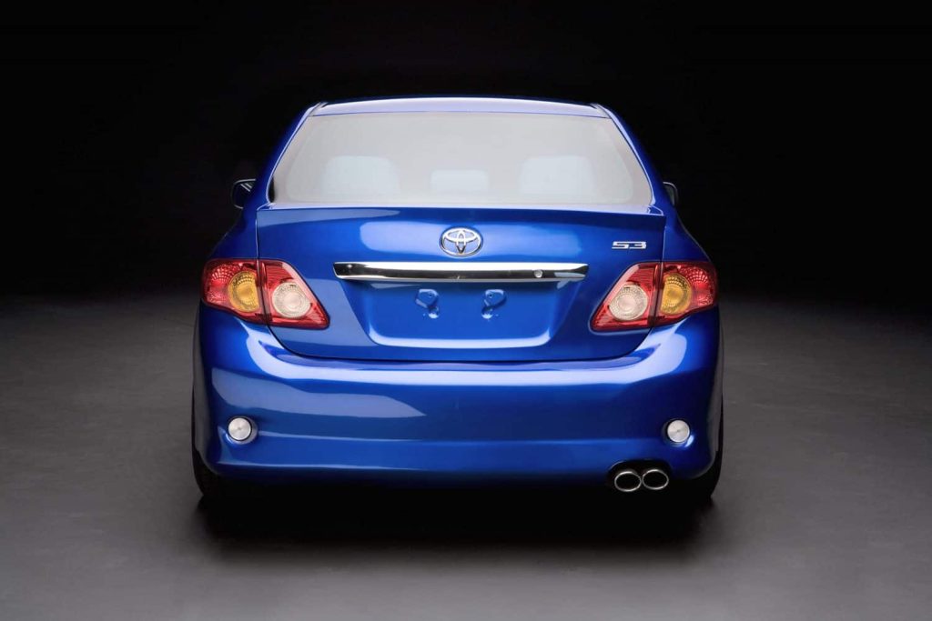 Toyota Corolla 10th Gen (2009-2010) Maintenance Schedule and Service Intervals 4 2009 Toyota Corolla 10th Gen 5