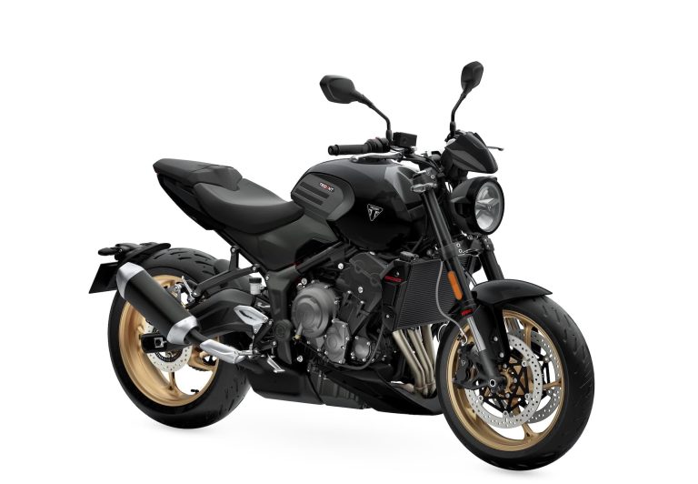 2026 Triumph Trident 800 in Jet Black, front-right view