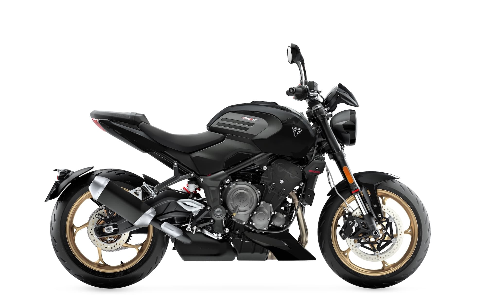 2026 Triumph Trident 800 in Jet Black, right side