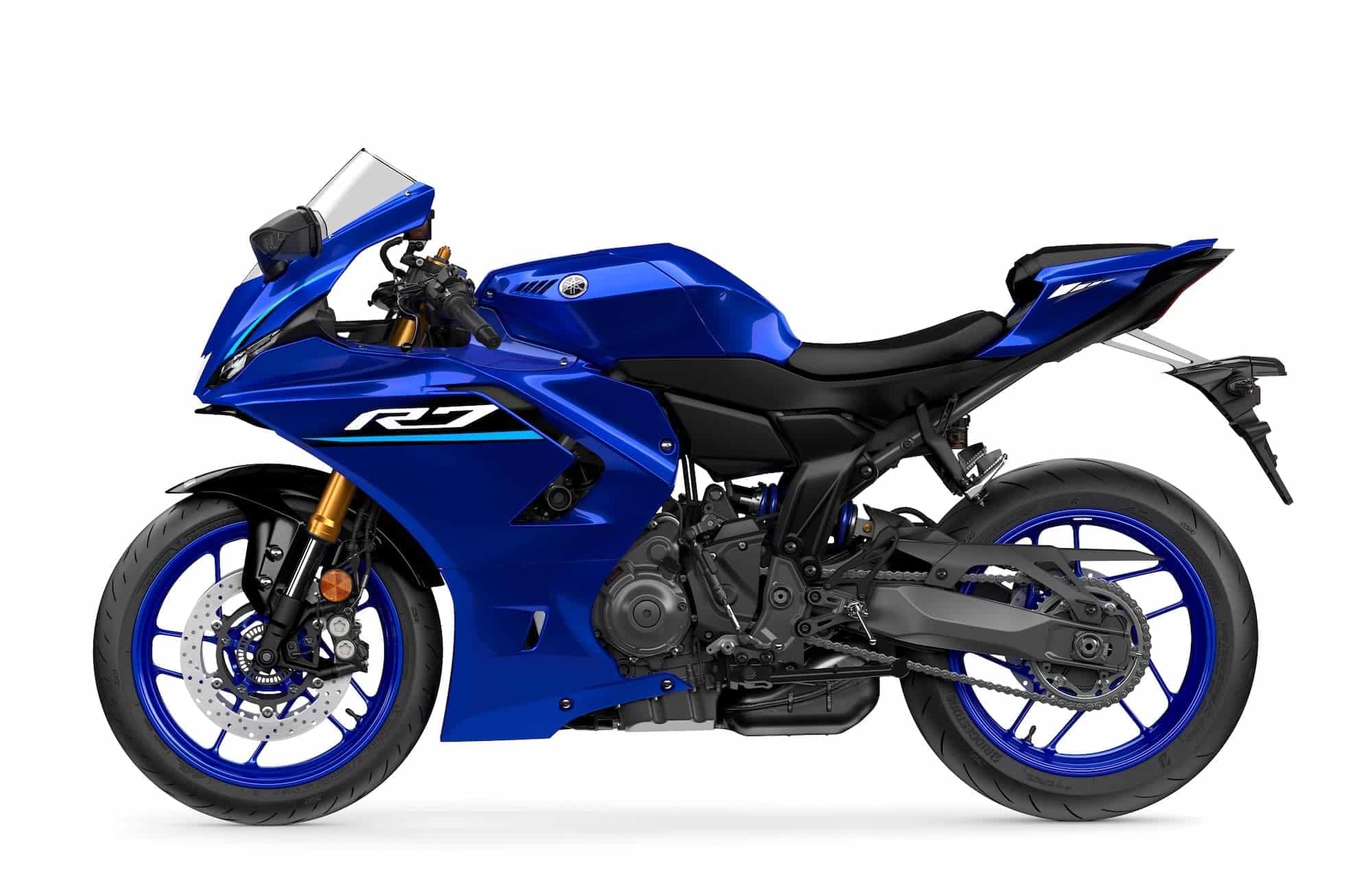 Yamaha YZF-R7 (2022+) Maintenance Schedule and Service Intervals 3 2026 Yamaha YZF-R7 in blue side profile
