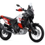2026 Yamaha Ténéré 700 World Raid in white and red, front-right view